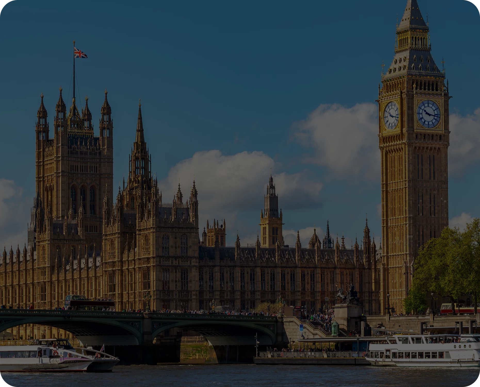 48954-london-web-780x6303x-17476507848478.png